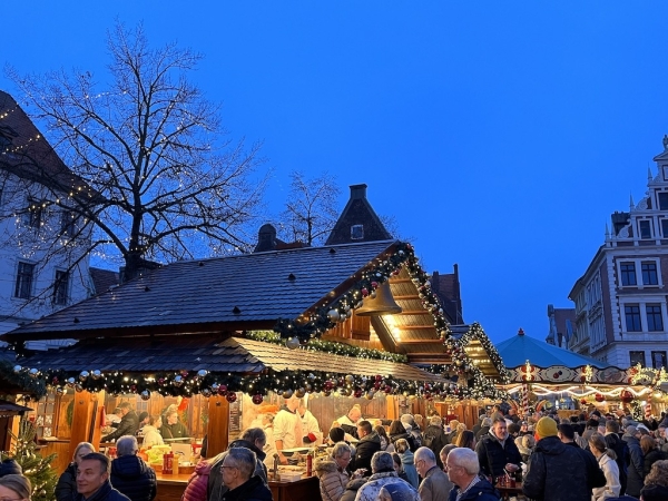 Von Hamburg auf den Lüneburger Weihnachtsmarkt