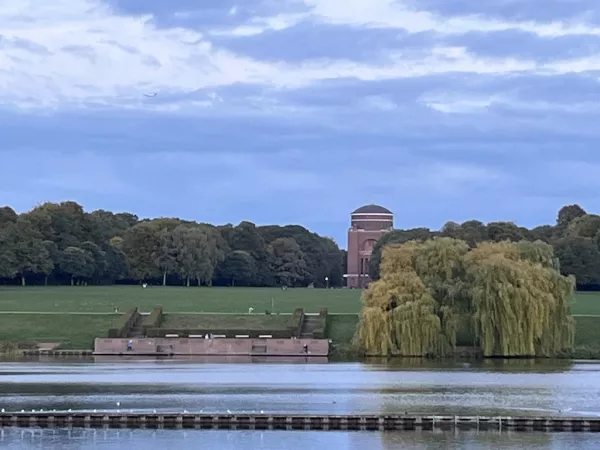 Stadtparksee Hamburg Sommerfreibad & Naturbad