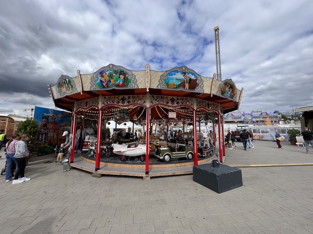 Nostalgie Karussel hamburg dom
