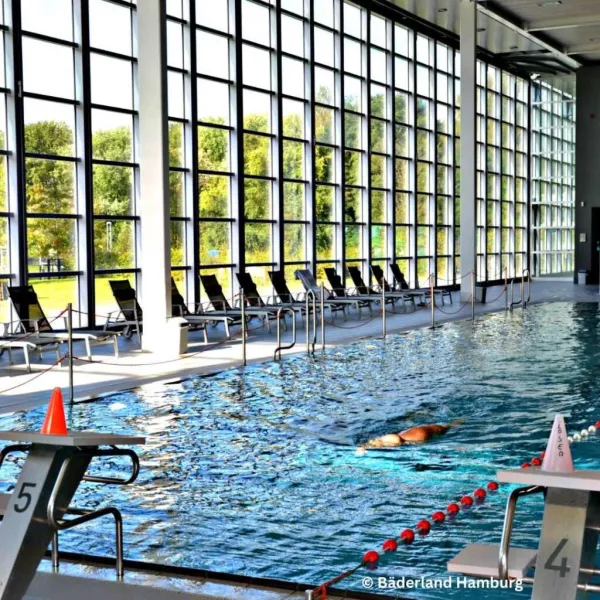 Bäderland Schwimmhalle Inselpark