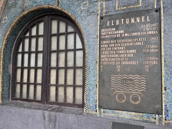 Der alte Elbtunnel in Hamburg