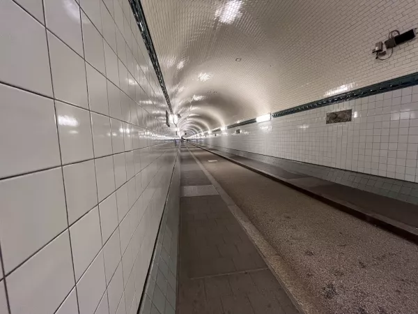 Der alte Elbtunnel in Hamburg