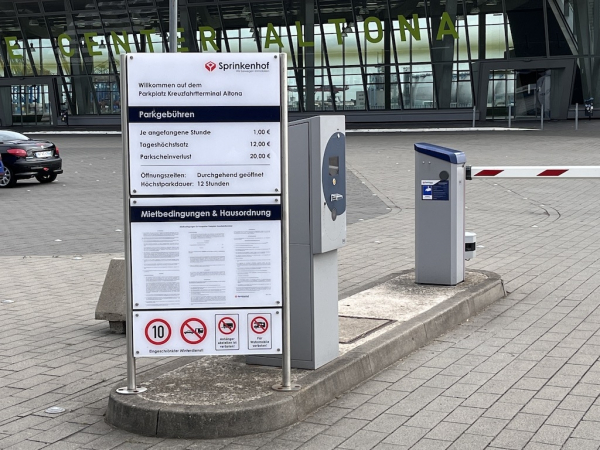 Hamburg Cruise Center Altona