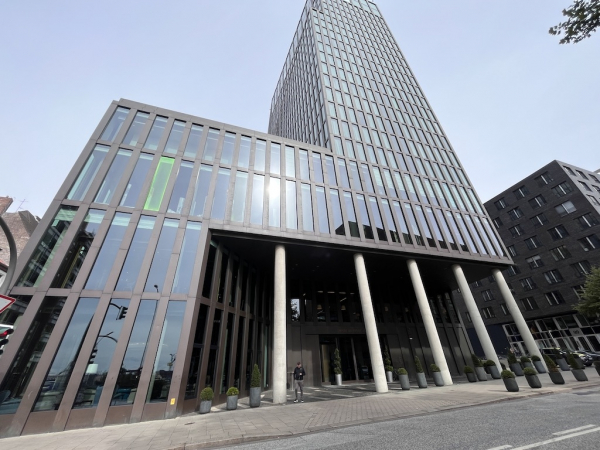 Empire Riverside Hotel