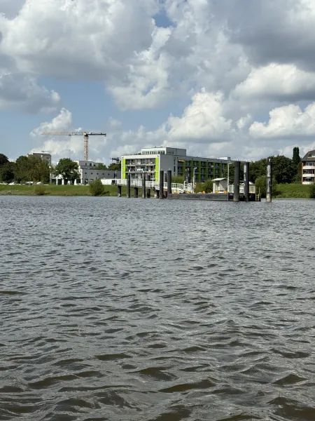Hafencity Riverbus – Amphibische Stadtkreuzfahrt in Hamburg
