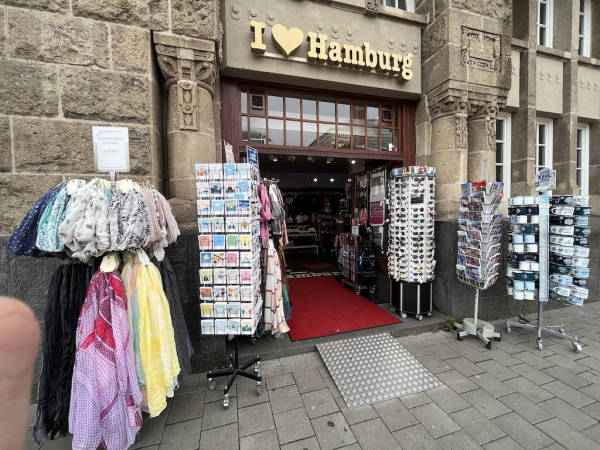 Souvenir Shops in Hamburg