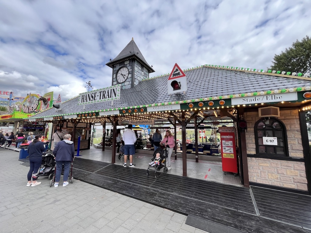 Hanse Train Hamburg Dom