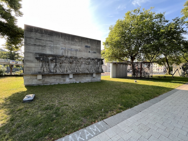 Kriegerdenkmal am Dammtordamm