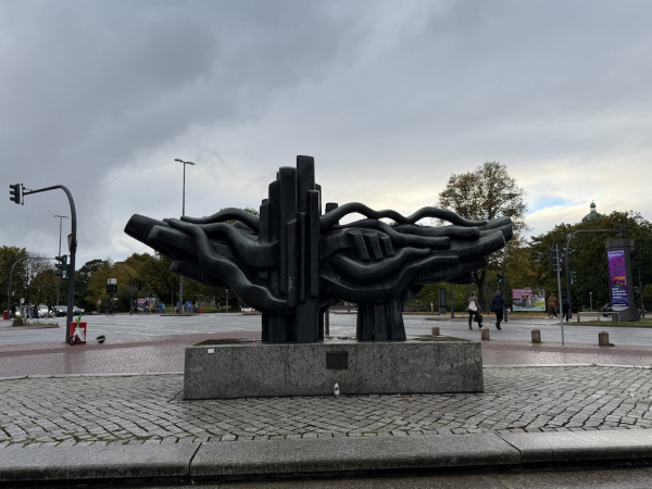 Monument Hommage an Brahms