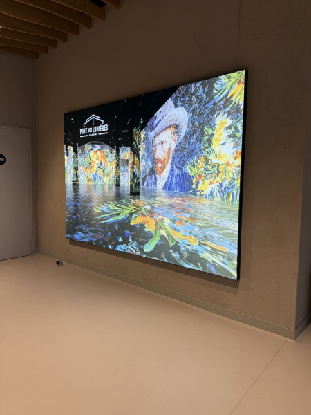 Port des Lumières: Museum für immersive Kunst in Hamburg