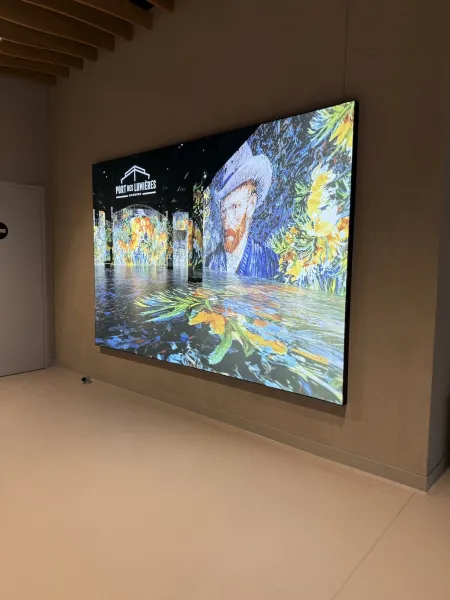 Port des Lumières: Museum für immersive Kunst in Hamburg