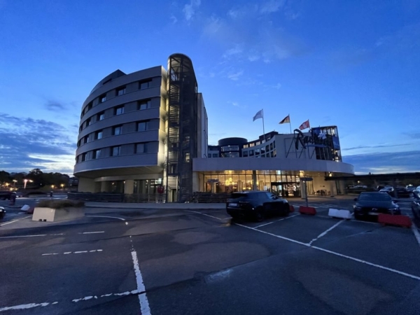 Radisson Blu Hotel – Hamburg Flughafen
