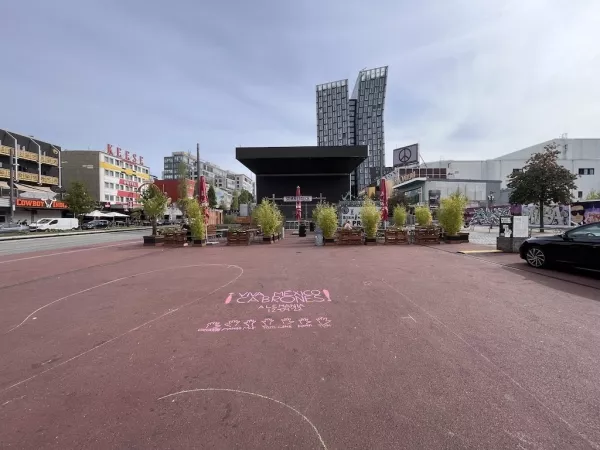Spielbudenplatz
