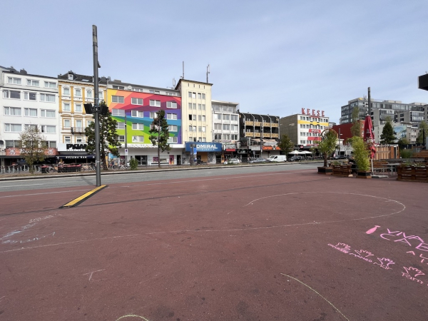 Spielbudenplatz