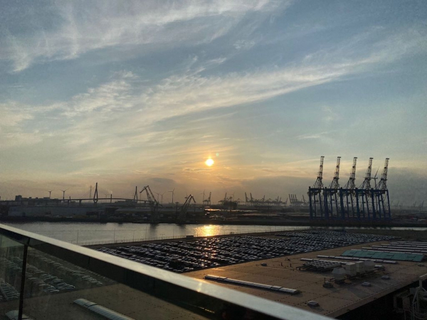 Cruise Center Steinwerder