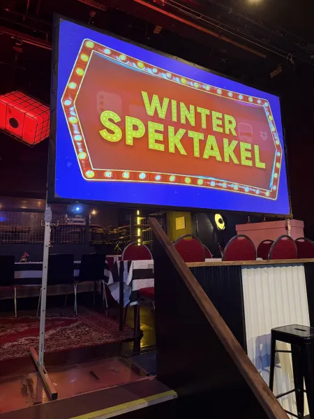 Winterspektakel Hamburg 2025 – Der große Winterzauber in der Kuppel von Bahrenfeld