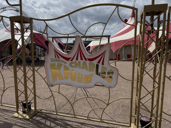 ? Zirkus Charles Knie 2025 in Hamburg