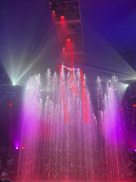 ? Zirkus Charles Knie 2025 in Hamburg